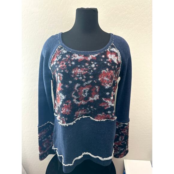 DYLAN BY TRUE GRIT | Blue Mixed Media Wool Floral Boho Long Sleeve Top | Large - Picture 2 of 8